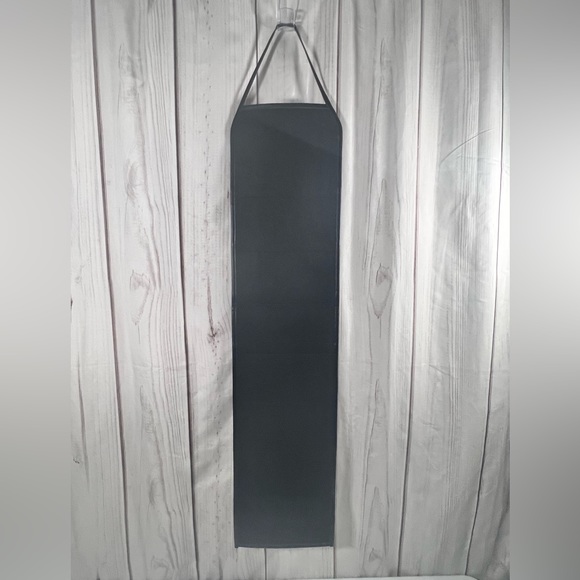 Hanging Headband Storage Organizer With 8 PVC Pockets - Picture 11 of 14